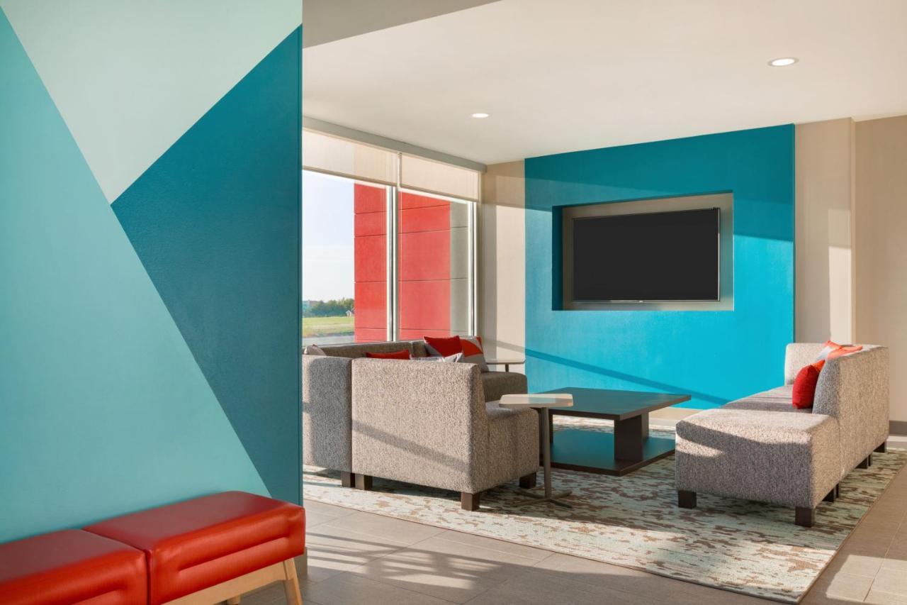Avid Hotels Hattiesburg West By Ihg Екстериор снимка